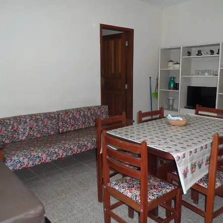 Aptos Familia Com Ar Condicionado Ubatuba Praia Pereque Acu Exterior photo