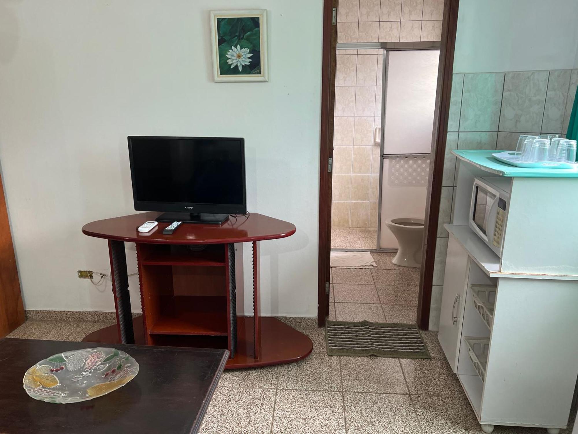 Aptos Familia Com Ar Condicionado Ubatuba Praia Pereque Acu Apartment *